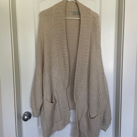 Urban Outfitters Long Knit Cardigan - Picture 2 of 3